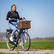 Milieuvriendelijk reizen: De fiets als sleutel tot uitstoot verminderen en verbeterde welzijn