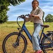 Fietsen en rugpijn: hoe voorkomt u klachten op uw elektrische fiets