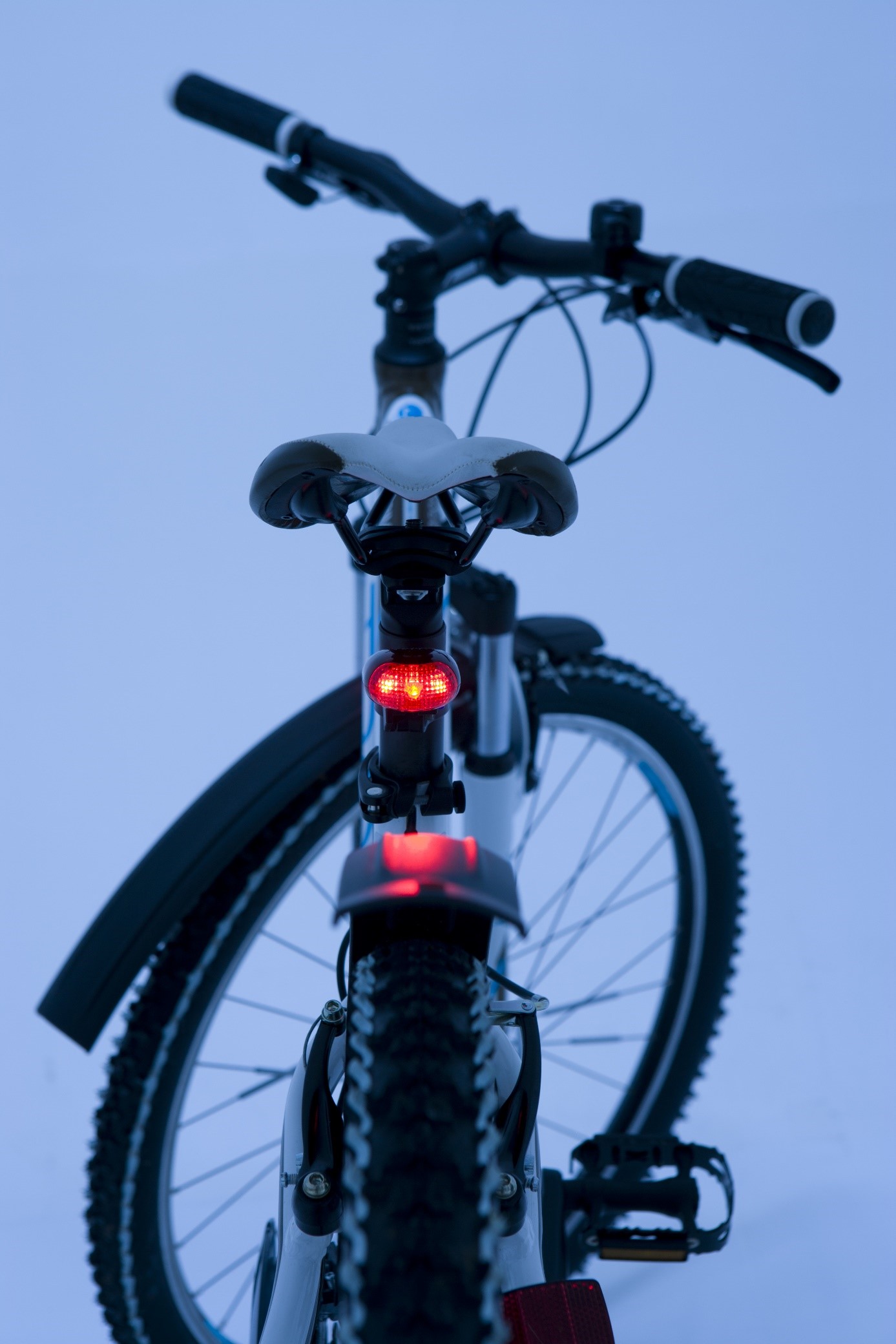 Veilig fietsen in het donker Veilig fietsen in het donker